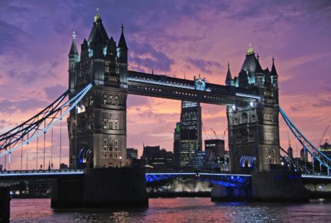 Tower Bridge, Londres